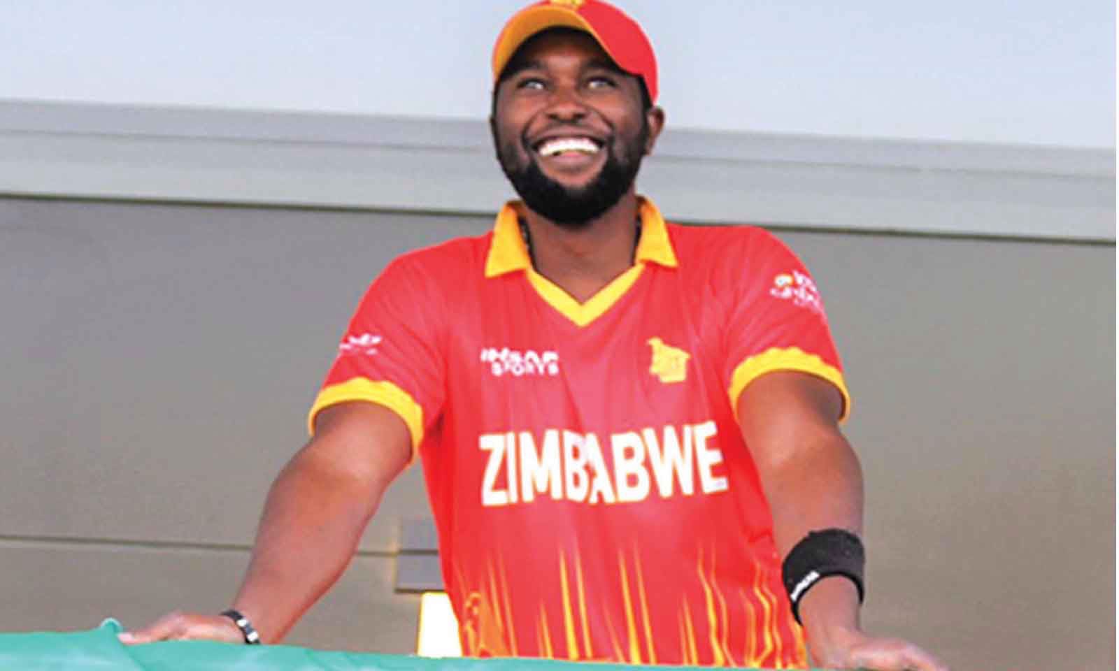 Elton Chigumbura Joins Uhuru Cricket Club