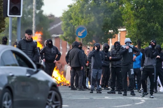Belfast Anti-Immigration Riots Follow Knife Attack